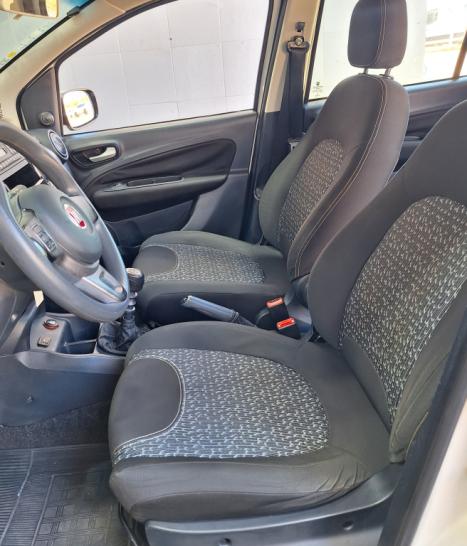 FIAT Uno 1.4 4P FLEX EVOLUTION, Foto 8 FIAT Uno 1.4 4P FLEX EVOLUTION, Foto 8