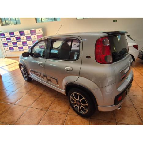 FIAT Uno 1.4 4P FLEX SPORTING, Foto 7