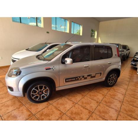 FIAT Uno 1.4 4P FLEX SPORTING, Foto 9