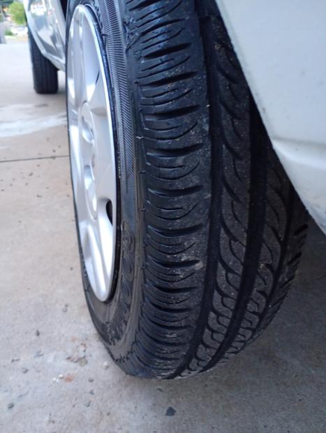 FORD Courier 1.6 FLEX L, Foto 6