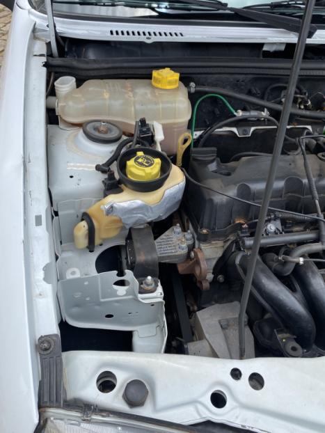 FORD Courier 1.6 FLEX L, Foto 26