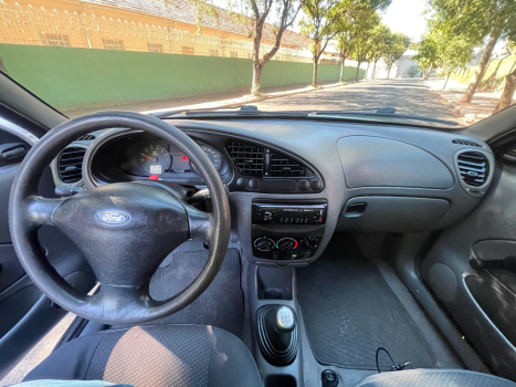FORD Courier 1.6 FLEX L, Foto 7
