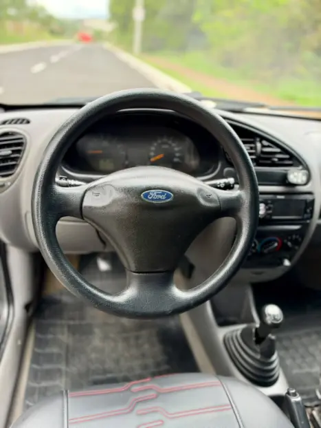 FORD Courier 1.6 FLEX L, Foto 12