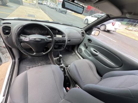 FORD Courier 1.6 L, Foto 10