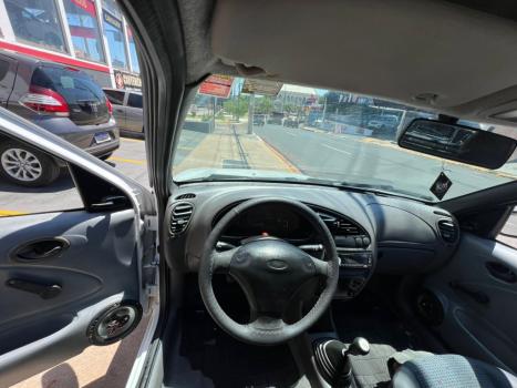 FORD Courier 1.6 L, Foto 10