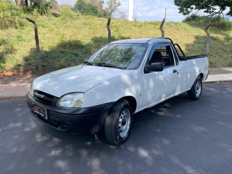 FORD Courier 1.6 L, Foto 3