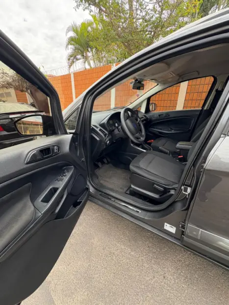 FORD Ecosport 1.5 12V 4P TI-VCT FLEX SE, Foto 2 FORD Ecosport 1.5 12V 4P TI-VCT FLEX SE, Foto 2