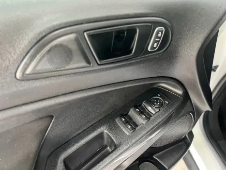 FORD Ecosport 1.5 12V 4P TI-VCT SE FLEX AUTOM�TICO, Foto 4