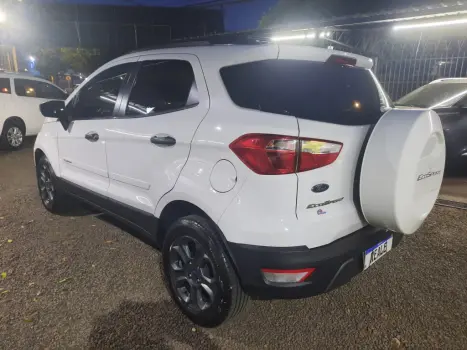 FORD Ecosport 1.5 12V 4P TI-VCT FLEX FREESTYLE AUTOM�TICO, Foto 4
