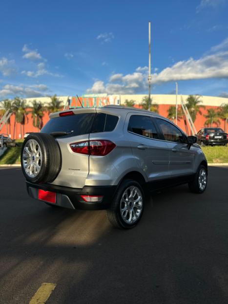 FORD Ecosport 2.0 16V 4P FLEX TITANIUM AUTOM�TICO, Foto 4