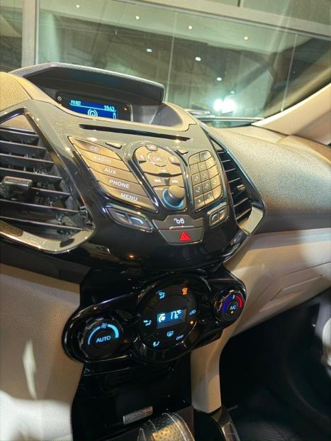 FORD Ecosport 2.0 16V 4P FLEX TITANIUM POWERSHIFT AUTOM�TICO, Foto 17