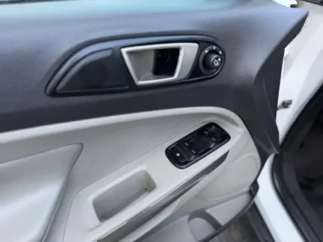 FORD Ecosport 2.0 16V 4P FLEX TITANIUM AUTOM�TICO, Foto 11