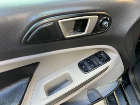 FORD Ecosport 2.0 16V 4P FLEX TITANIUM AUTOM�TICO, Foto 3