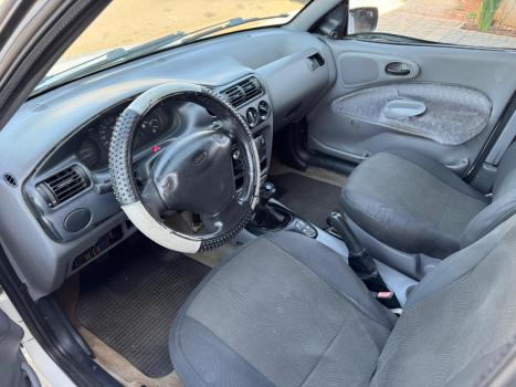 FORD Escort 1.6 GL, Foto 8