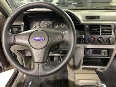 FORD Escort 1.8 GLX, Foto 3