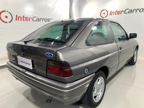 FORD Escort 1.8 GLX, Foto 4