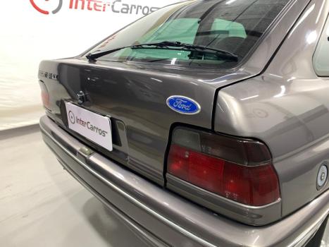 FORD Escort 1.8 GLX, Foto 9