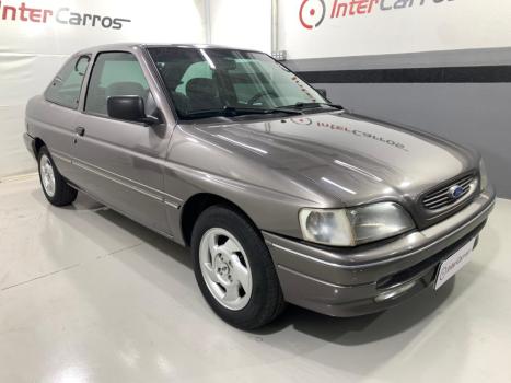 FORD Escort 1.8 GLX, Foto 10