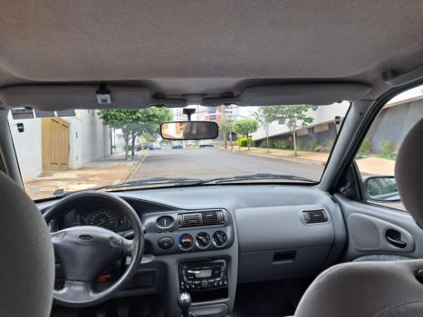 FORD Escort SW 1.8 16V 4P GL, Foto 4