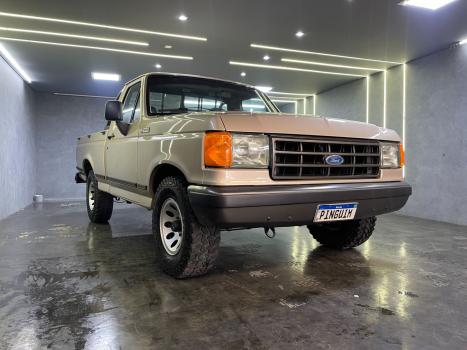 FORD F-1000 4.9 I CABINE SIMPLES, Foto 7 FORD F-1000 4.9 I CABINE SIMPLES, Foto 7