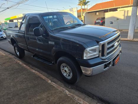 FORD F-250 3.9 XLT 4X4 CABINE SIMPLES DIESEL, Foto 3 FORD F-250 3.9 XLT 4X4 CABINE SIMPLES DIESEL, Foto 3