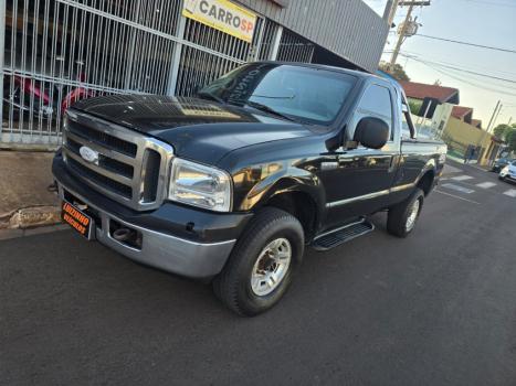 FORD F-250 3.9 XLT 4X4 CABINE SIMPLES DIESEL, Foto 4 FORD F-250 3.9 XLT 4X4 CABINE SIMPLES DIESEL, Foto 4