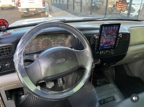 FORD F-250 3.9 XLT 4X4 CABINE SIMPLES DIESEL, Foto 10