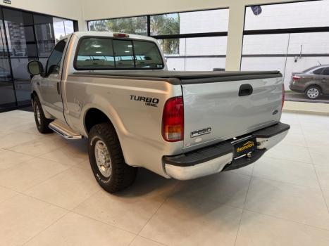 FORD F-250 3.9 XLT 4X4 CABINE SIMPLES DIESEL, Foto 5