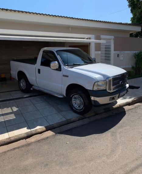 FORD F-250 3.9 XLT SUPER DUTY CABINE SIMPLES DIESEL, Foto 1