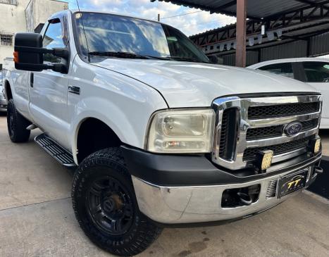 FORD F-250 3.9 XLT SUPER DUTY CABINE SIMPLES DIESEL, Foto 1