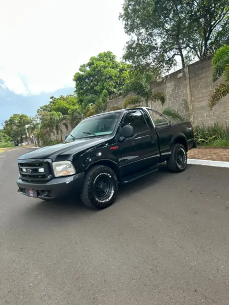 FORD F-250 4.2 V6 XL CABINE SIMPLES, Foto 3