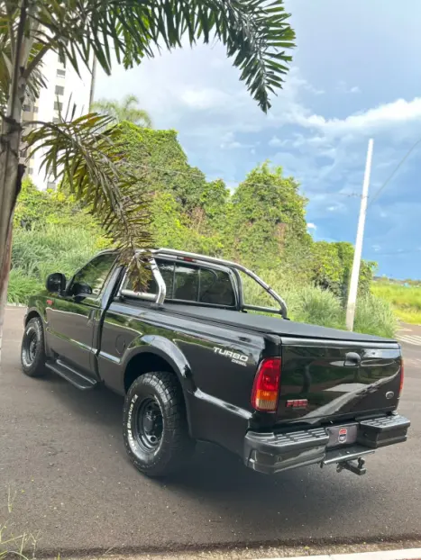 FORD F-250 4.2 V6 XL CABINE SIMPLES, Foto 5