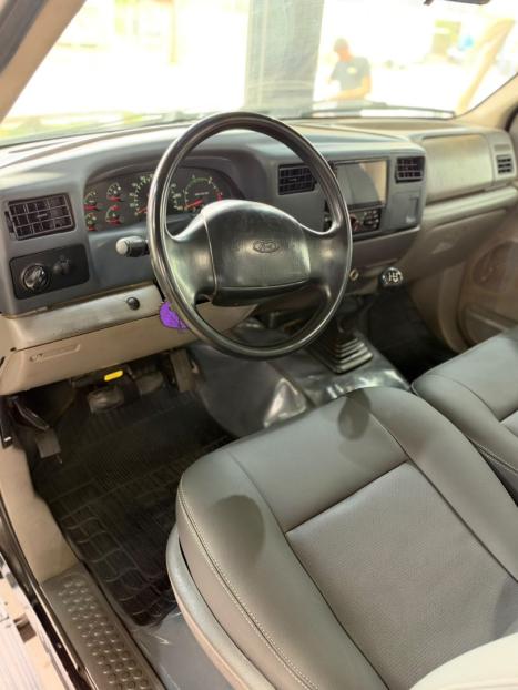 FORD F-250 4.2 V6 XLT CABINE DUPLA, Foto 9