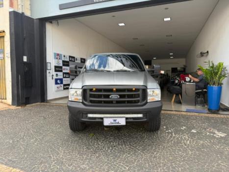 FORD F-250 4.2 XL CABINE SIMPLES, Foto 2