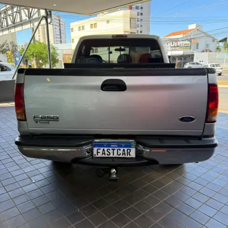 FORD F-250 4.2 XLT TURBO INTERCOOLER CABINE SIMPLES, Foto 7 FORD F-250 4.2 XLT TURBO INTERCOOLER CABINE SIMPLES, Foto 7