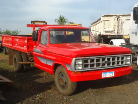 FORD F-4000 3.9 MWM 229, Foto 2
