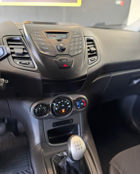 FORD Fiesta Hatch 1.5 16V 4P S FLEX, Foto 8