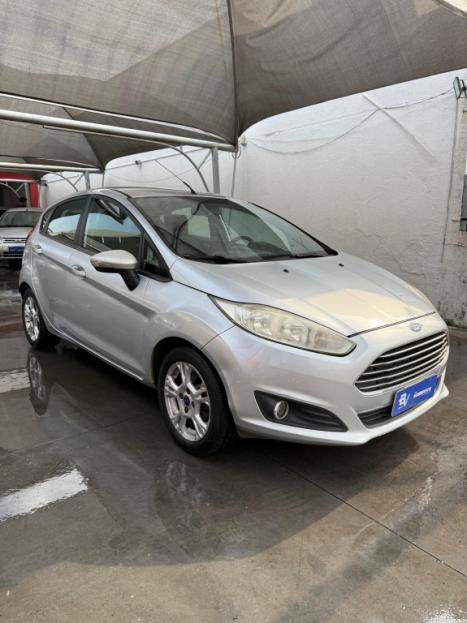FORD Fiesta Hatch 1.6 16V 4P SE FLEX, Foto 2