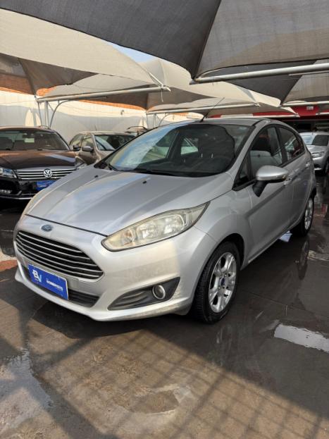 FORD Fiesta Hatch 1.6 16V 4P SE FLEX, Foto 1