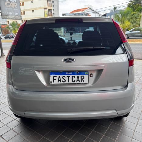 FORD Fiesta Hatch 1.0 4P FLEX, Foto 8