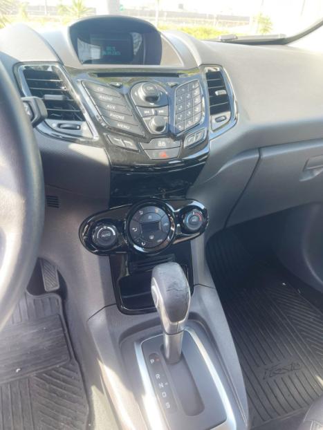 FORD Fiesta Hatch 1.6 16V 4P TITANIUM FLEX, Foto 11 FORD Fiesta Hatch 1.6 16V 4P TITANIUM FLEX, Foto 11