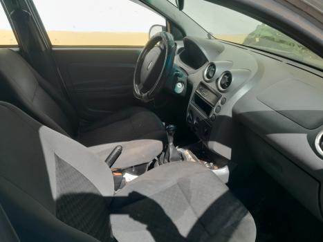 FORD Fiesta Hatch 1.0 4P, Foto 4