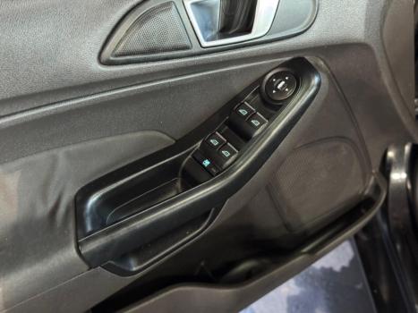 FORD Fiesta Hatch 1.6 4P SE PLUS FLEX, Foto 17
