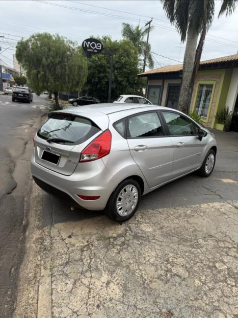 FORD Fiesta Hatch 1.5 16V 4P S FLEX, Foto 5