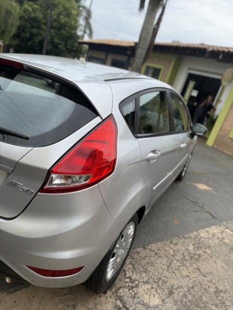 FORD Fiesta Hatch 1.5 16V 4P S FLEX, Foto 8