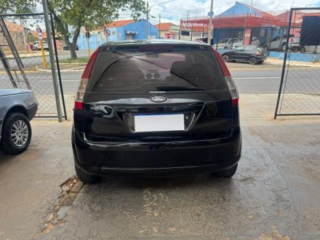 FORD Fiesta Hatch 1.6, Foto 4 FORD Fiesta Hatch 1.6, Foto 4