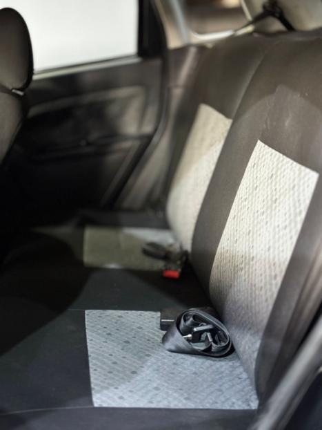 FORD Fiesta Hatch 1.6, Foto 11