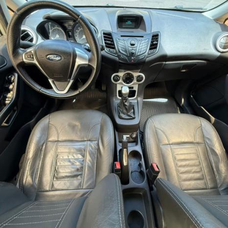 FORD Fiesta Hatch 1.6 4P SE FLEX, Foto 2 FORD Fiesta Hatch 1.6 4P SE FLEX, Foto 2