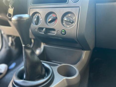 FORD Fiesta Hatch 1.6 4P, Foto 16