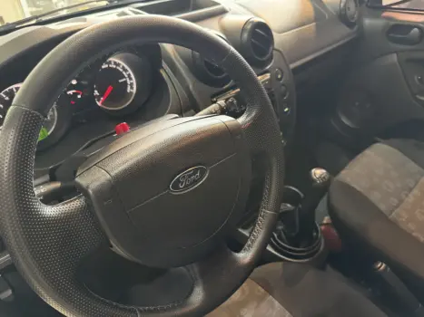 FORD Fiesta Hatch 1.0 4P FLEX, Foto 10